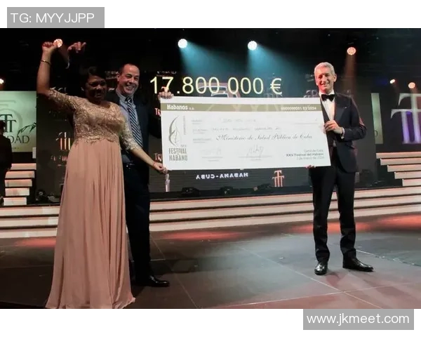 世界足坛最慷慨的慈善巨星是谁 他为公益事业贡献了多少爱心